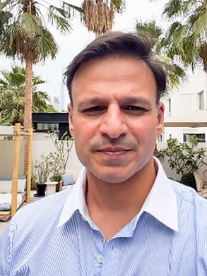 मिडिल ईस्ट तनाव के बीच दुबई लौटे विवेक ओबेरॉय, कहा-यूएई मेरे लिए घर जैसा