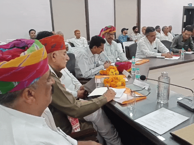 नागौर में कृषक संवाद और कौशल विकास शिविर आयोजित:किसान आयोग के अध्यक्ष ने सुनीं समस्याएं, ODOP के तहत मैथी व्यापारियों ने सीखे मार्केटिंग के गुर