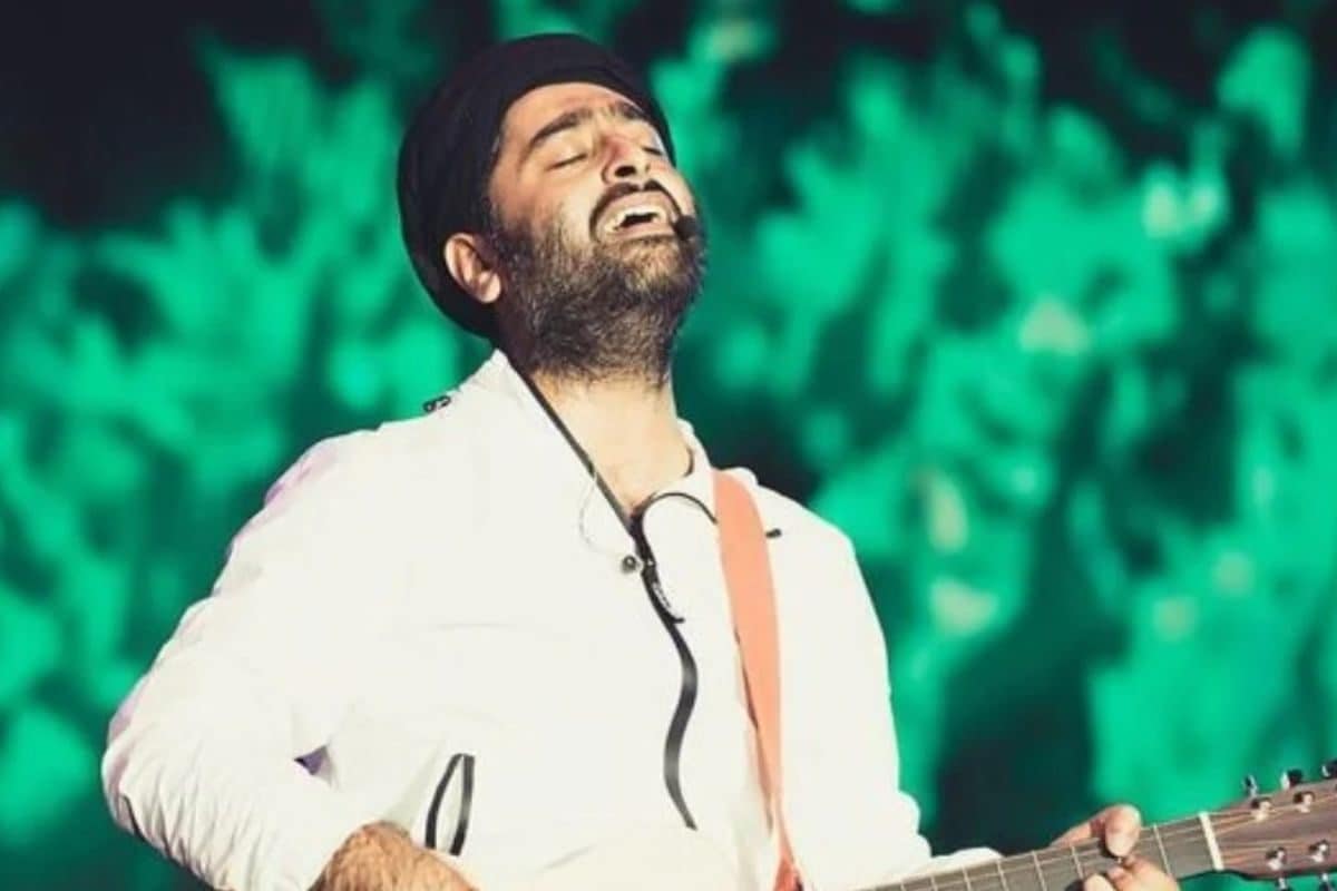 रिटायरमेंट के बाद अरिजीत सिंह की फिर गूंजी आवाज, रिलीज हुआ पहला इंडिपेंडेंट सॉन्ग 'रैना', फैंस को मिला सरप्राइज