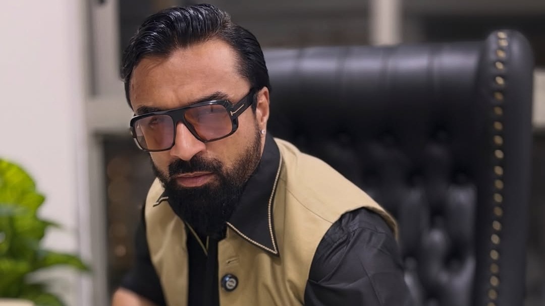 'ये अल्लाह का कहर', ईरान पर हुए हमले पर बोला एक्टर, कहा- कब्र में...