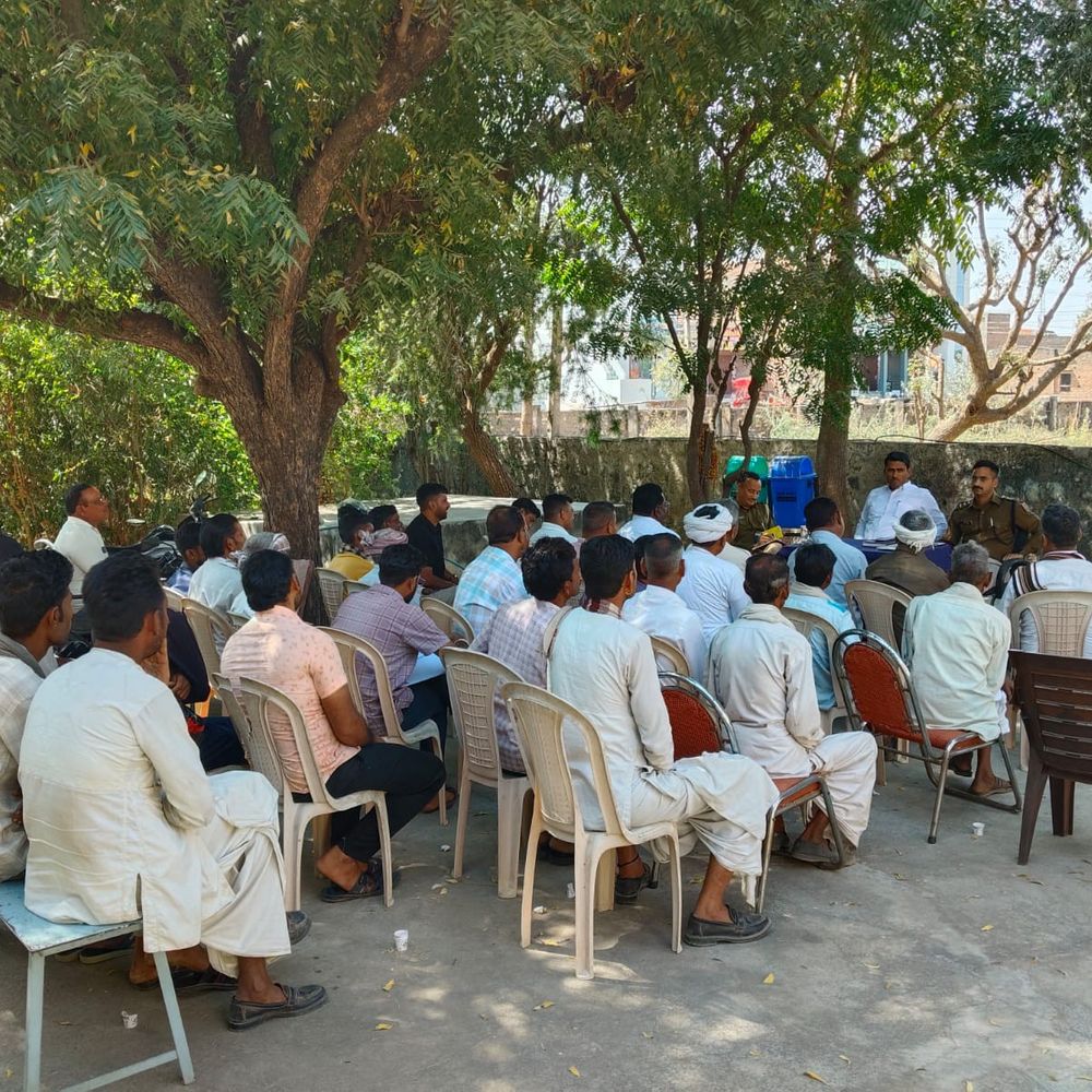 सिरोही में होली-रमजान पर शांति समिति की बैठक:उपखंड अधिकारी-डीएसपी की अध्यक्षता में सद्भाव बनाए रखने की अपील