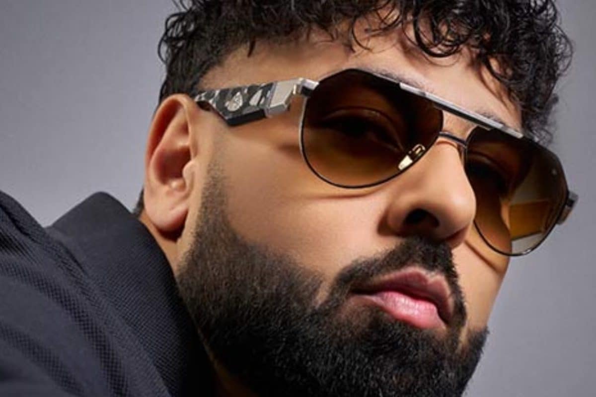 'टटीरी' कंट्रोवर्सी के बीच लंदन पहुंचे बादशाह, ओ2 एरीना रचेंगे इतिहास, तस्वीर शेयर कर दिखाई झलक