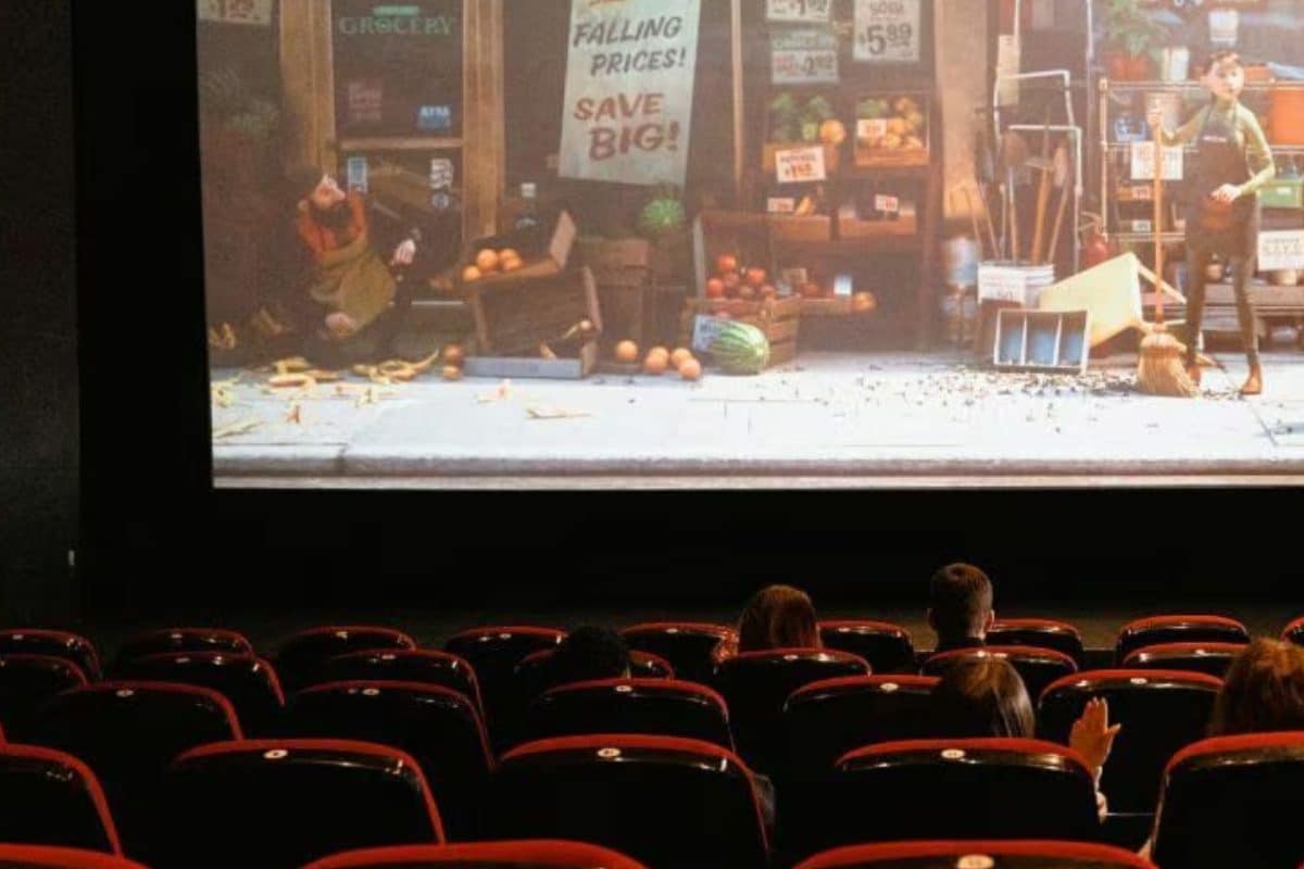 सीबीएफसी अनिवार्य किया सबटाइटल-ऑडियो डिस्क्रिप्शन, लोग बोले- 'फिल्म देखने में मजा नहीं आएगा, ध्यान भटकता है'