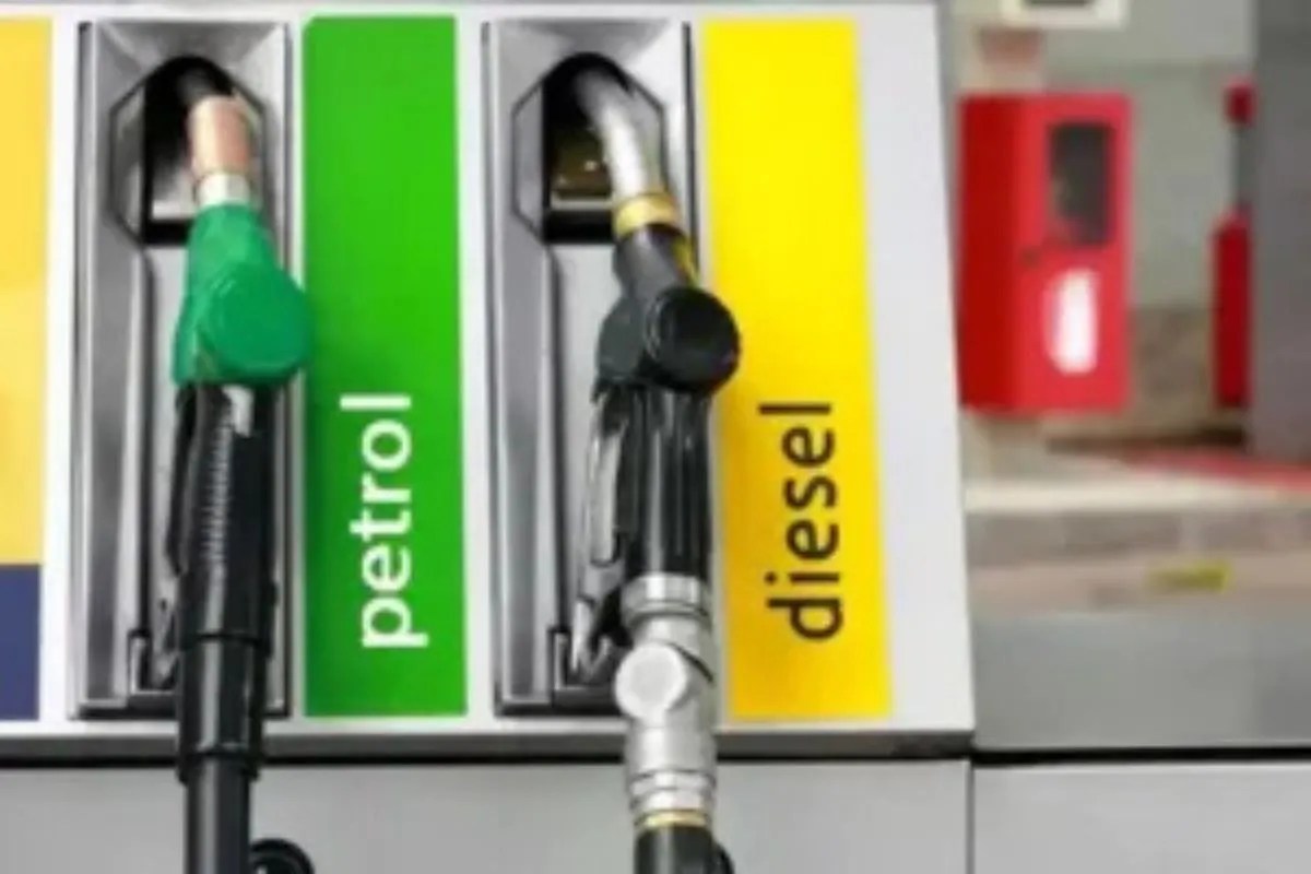 Petrol Diesel: अंतरराष्ट्रीय संकट के बीच बड़ी राहत, पेट्रोल-डीजल पर एक्साइज कटौती में बड़ी राहत