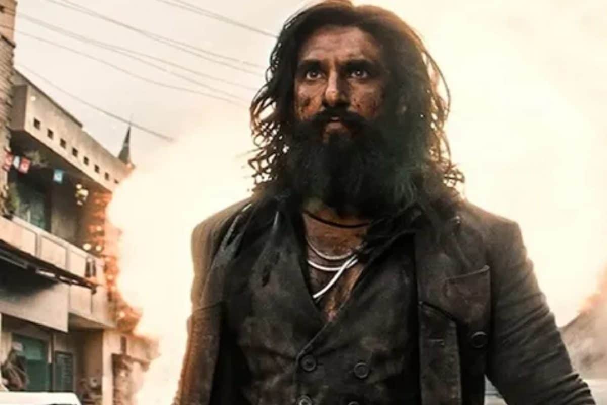 Bollywood News Live: 1000 करोड़ रुपए के करीब 'धुरंधर 2', तेजस्वी प्रकश-करण कुंद्रा की हुआ शादी?