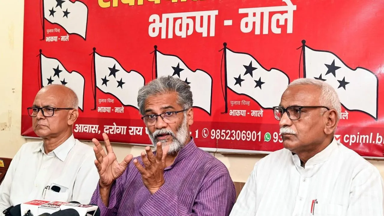 Bengal Chunav 2026: ‘लेफ्ट फ्रंट’ ने जारी की उम्मीदवारों की लिस्ट, सुवेंधु अधिकारी के खिलाफ इस नेता को टिकट