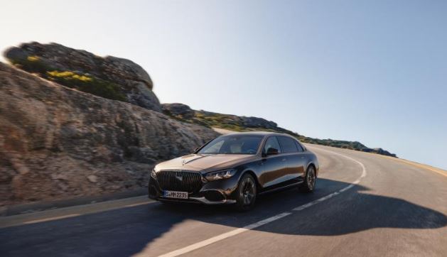 Mercedes-Benz Maybach S-Class 2026 : मर्सिडीज-बेंज ने अपनी नईमेबैक एस-क्लास 2026 को किया पेश , जानें इंजन और फीचर्स