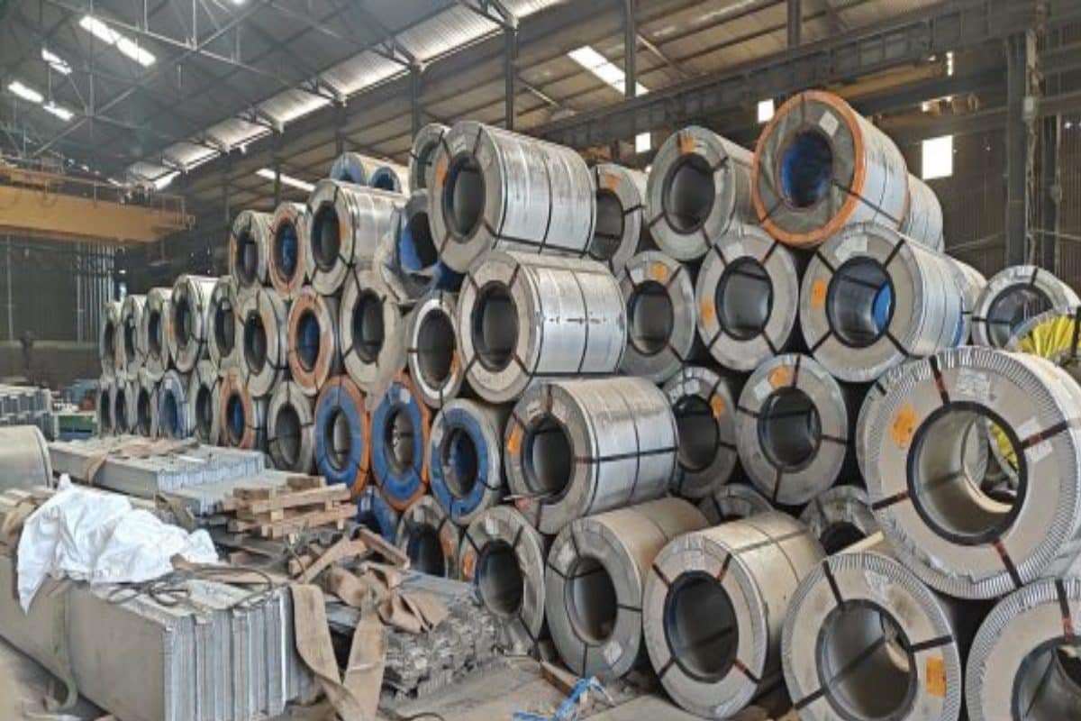 गाजियाबाद की लोहा मंडी को मिलेगा 'बूस्टर डोज', जेवर एयरपोर्ट के उद्घाटन से चमकेगा सरिया कारोबार