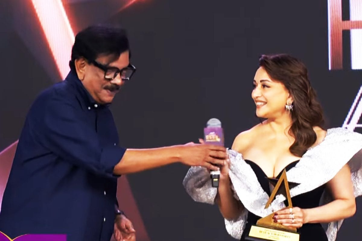 Showsha Reel Awards 2026: 'होमबाउंड' और 'सुपर बॉयज ऑफ मालेगांव' का जलवा; सानिया-माधुरी दीक्षित ने जीते बड़े खिताब