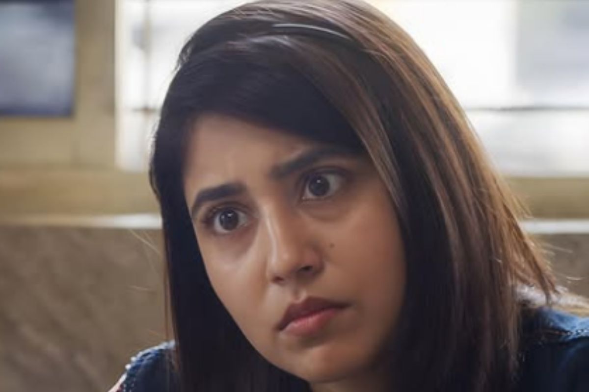 Mirzapur में सीधी-साधी 'गोलू गुप्ता' से 'गोलू दीदी' बनने तक के सफर पर श्वेता त्रिपाठी ने तोड़ी चुप्पी, बोलीं- बहुत शुक्रगुजार हूं