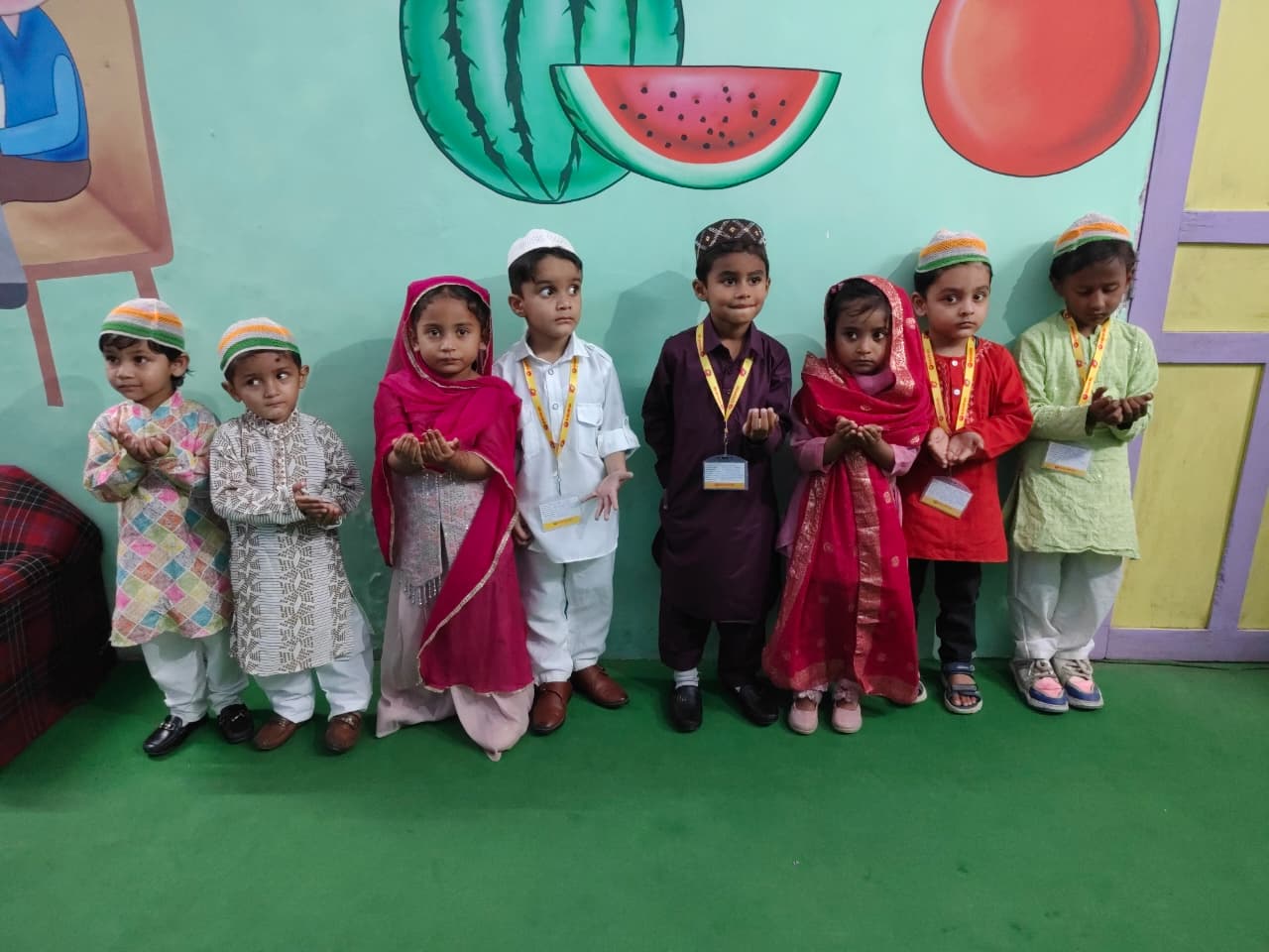 नौतनवां में बचपन स्कूल के बच्चों ने मनाया ईद का पर्व