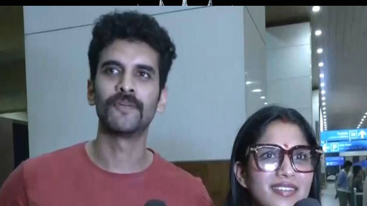 एक्ट्रेस ने भारत लौटकर बताया अबू धाबी का हाल, US-Iran युद्ध के चलते 3 दिनों तक फंसी रही