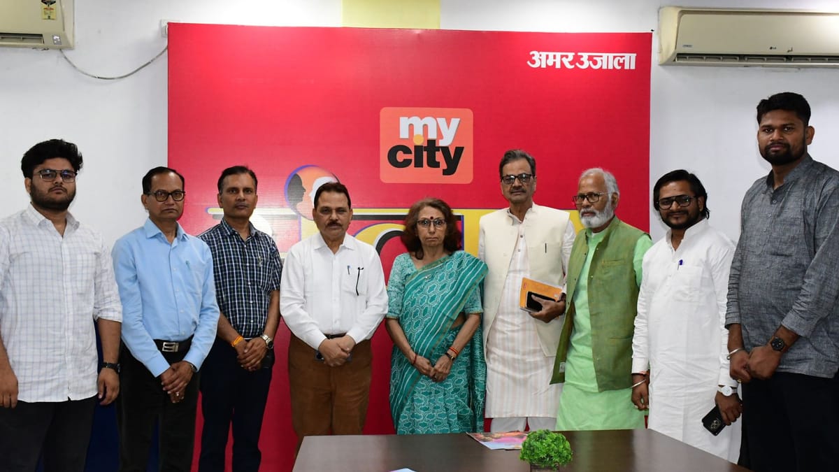 अमर उजाला संवाद: साहित्यकार बोले- काशी को हटा दिया जाए तो हिंदी का आधा साहित्य खत्म हो जाएगा