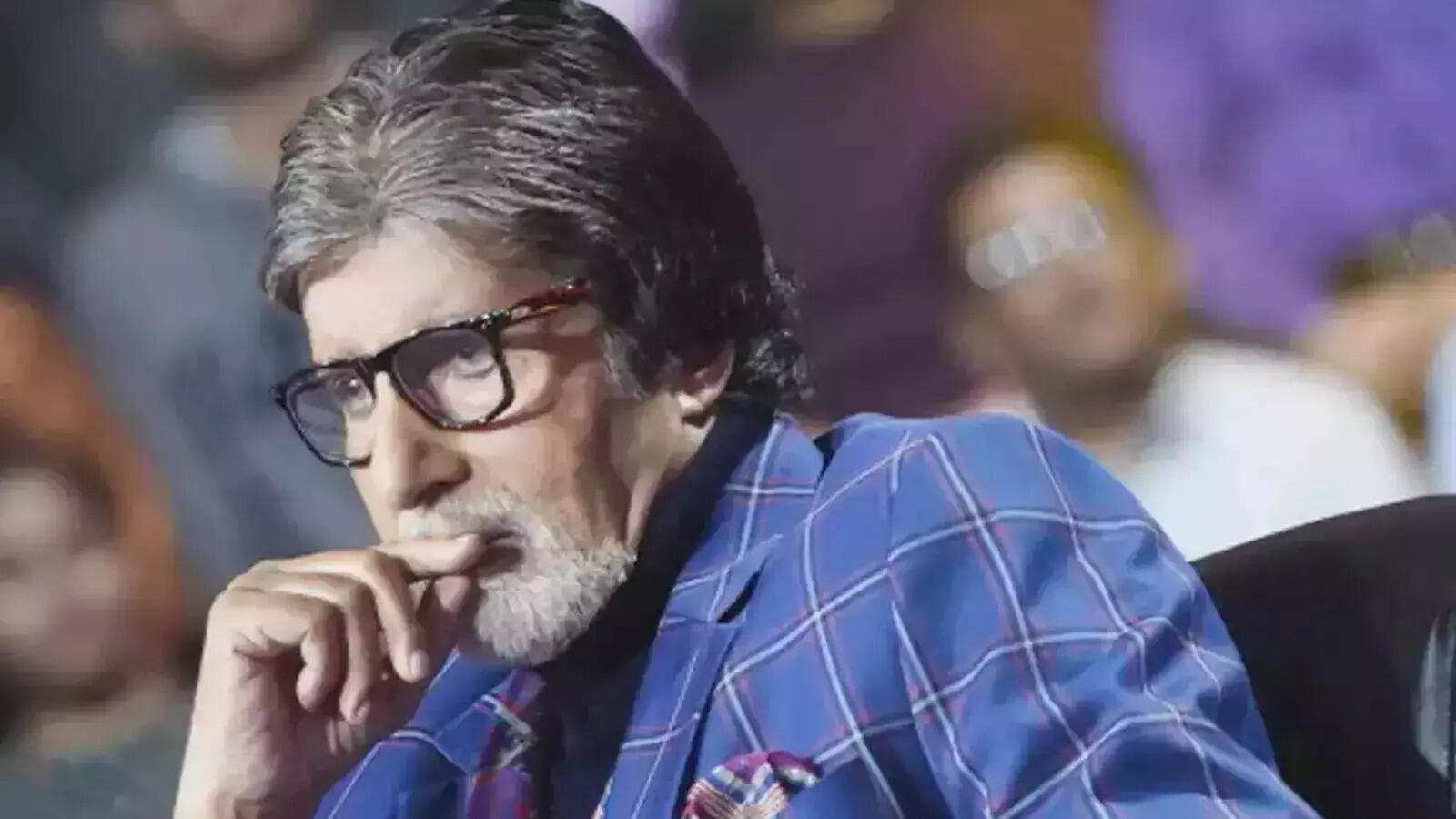 अमिताभ बच्चन ने किया ऐसा ट्वीट, देखकर भड़क गए यूजर्स- नौटंकी मत कीजिए, अब हद कर रहे हैं आप