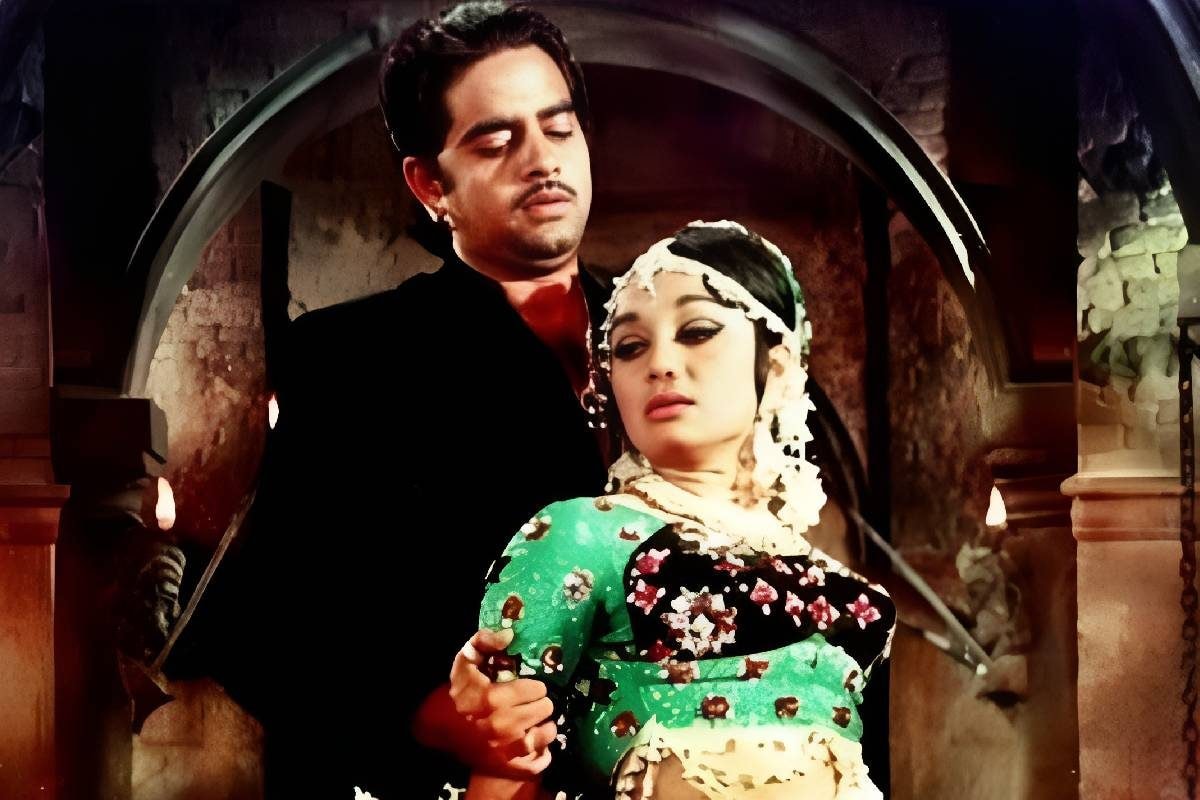 आशा पारेख का रोमांटिक गाना, 59 साल बाद भी युवा दिलों की है धड़कन, कानों में मिश्री घोलती है 4.12 मिनट तक ये धुन