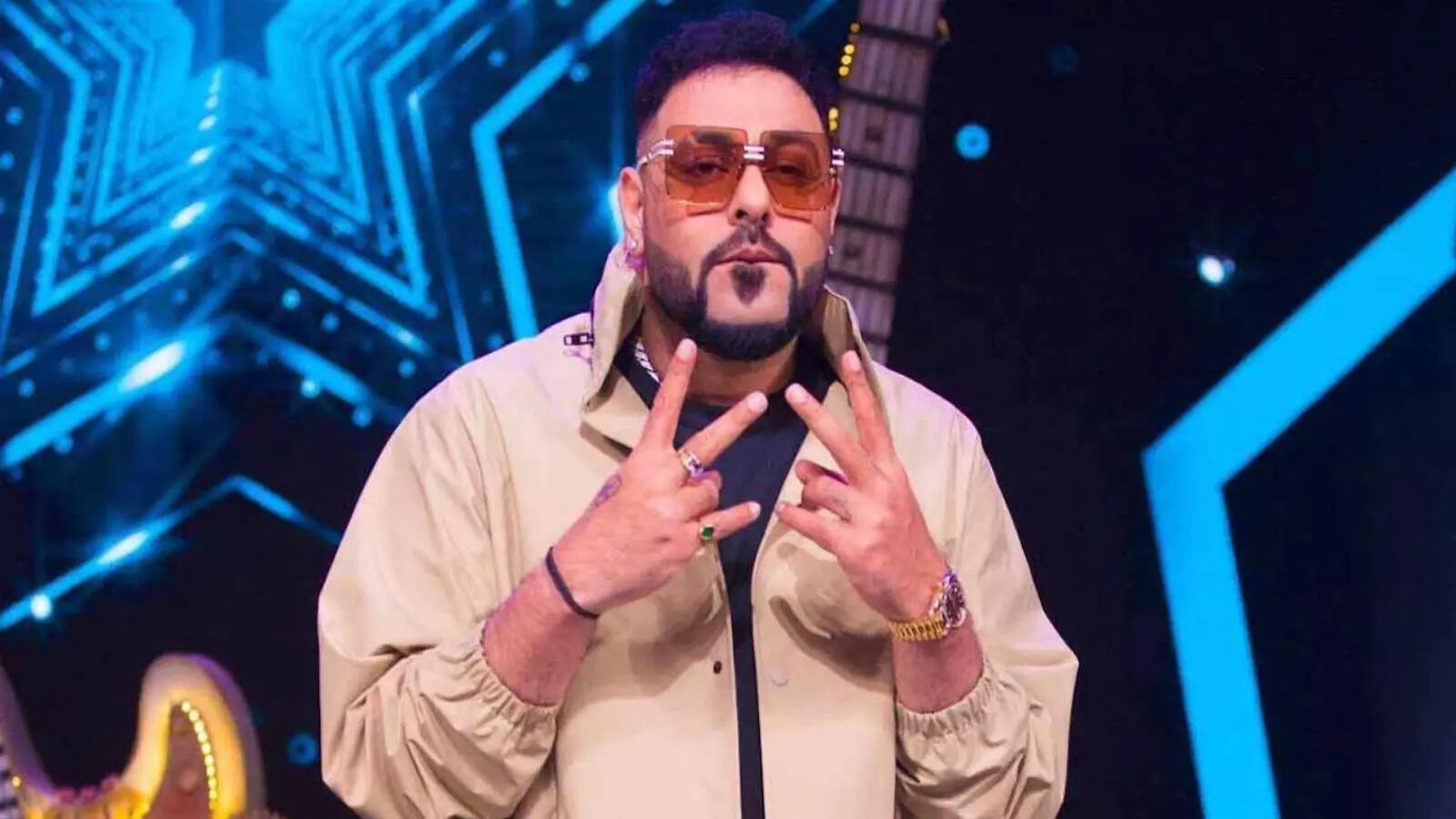 'टटीरी' विवाद: बादशाह की हो सकती है गिरफ्तारी, महिला आयोग ने पुलिस को पासपोर्ट जब्त करने का दिया आदेश