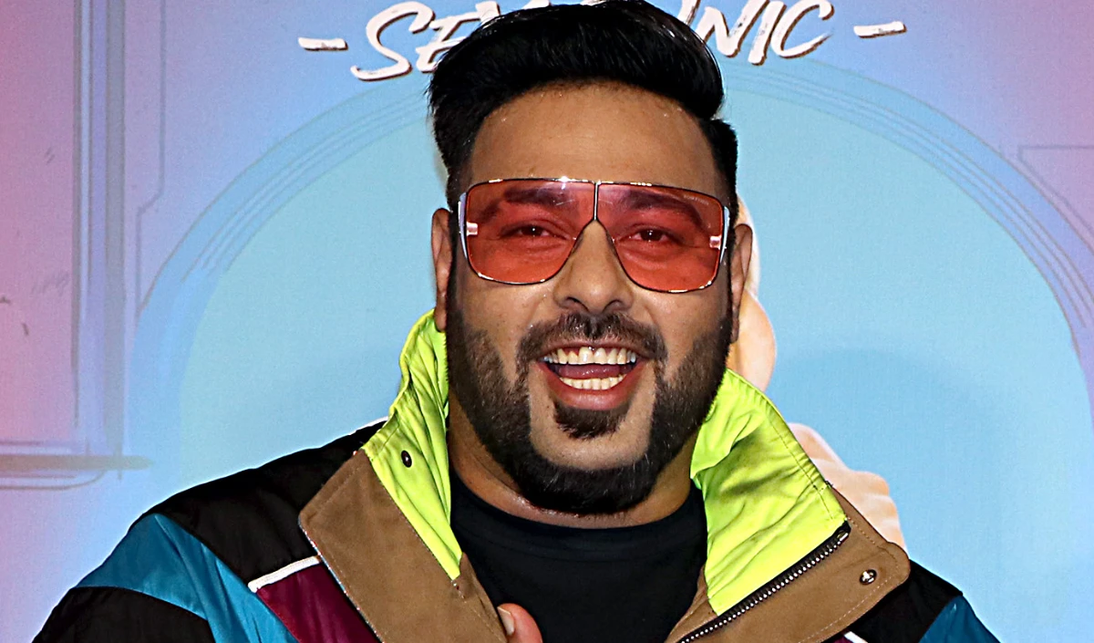 'बादशाह होगा अपने घर का...': हरियाणा महिला आयोग सख्त, Tateeree गाने पर विवाद गहराया, गिरफ्तारी के लिए छापेमारी शुरू!