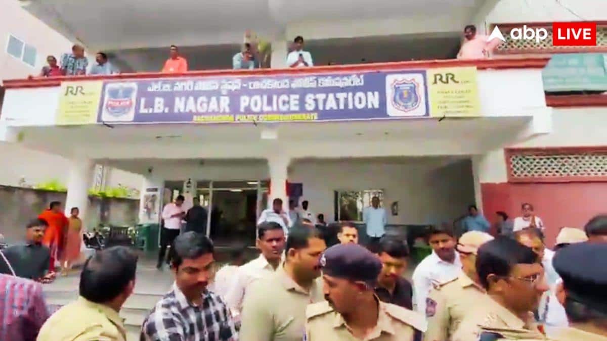 हैदराबाद के एलबी नगर में हड़कंप, 30 हमलावरों ने सुरेश पर किए हमले; बीजेपी ने थाने के बाहर दिया धरना, जानें पूरा मामला