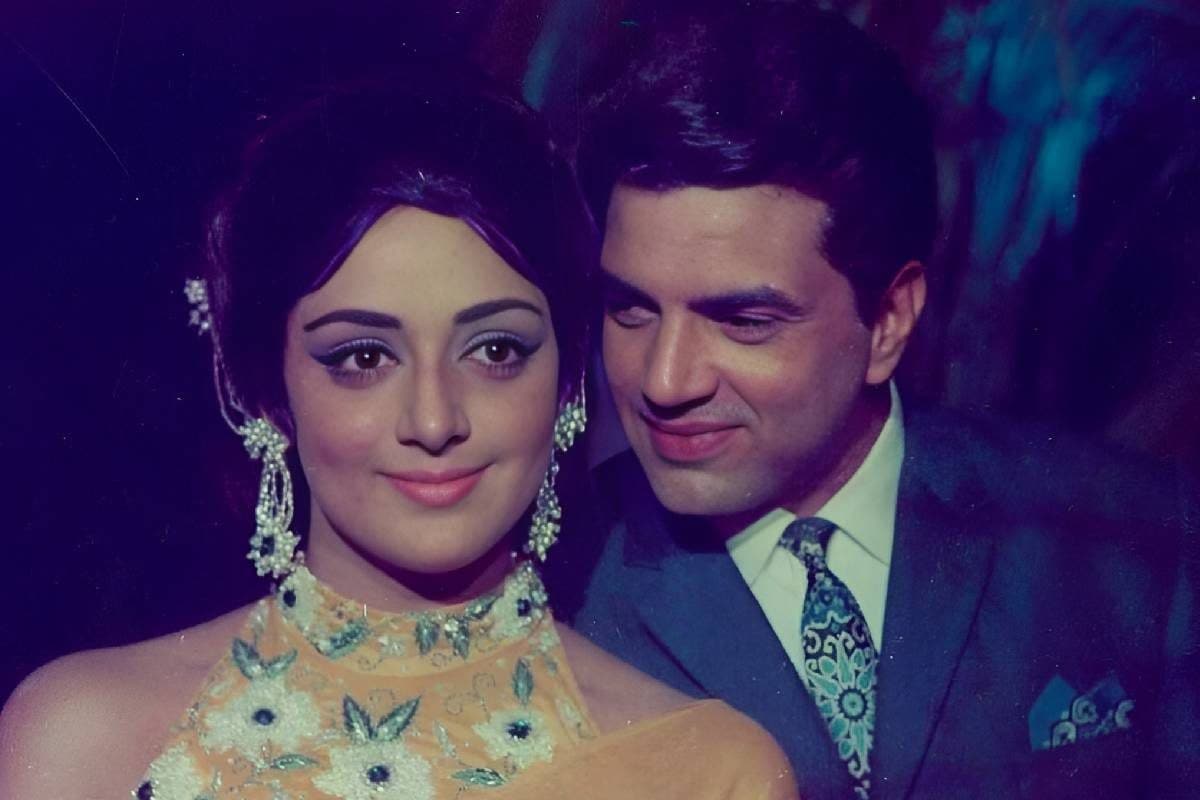 'प्यार में सही-गलत नहीं दिखता', पहली नजर में ही शादीशुदा धर्मेंद्र पर मर मिटी थीं हेमा मालिनी, खुद किया था खुलासा