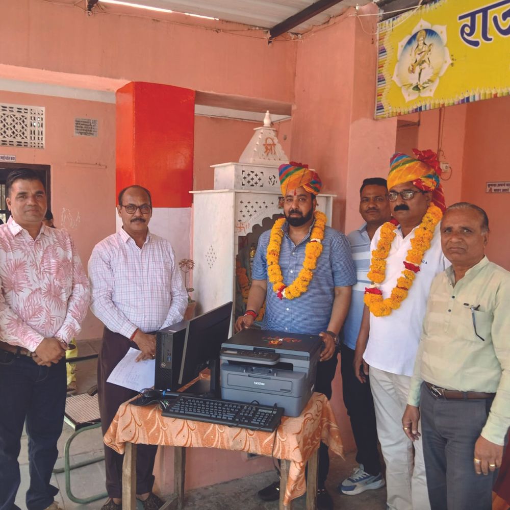 कृष्णा कॉलोनी स्कूल में भामाशाह लगाएंगे टाइल्स और नया टीनशेड