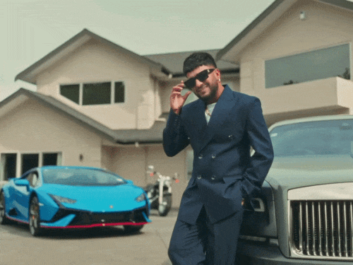 पंजाबी सिंगर जी खान ने किए फैंस कन्फ्यूज:जैसमीन अख्तर के साथ इंस्टा पर फोटो पोस्ट की, हार्ट इमोजी लगाई; लिखा- 17 मार्च लॉक कर लो