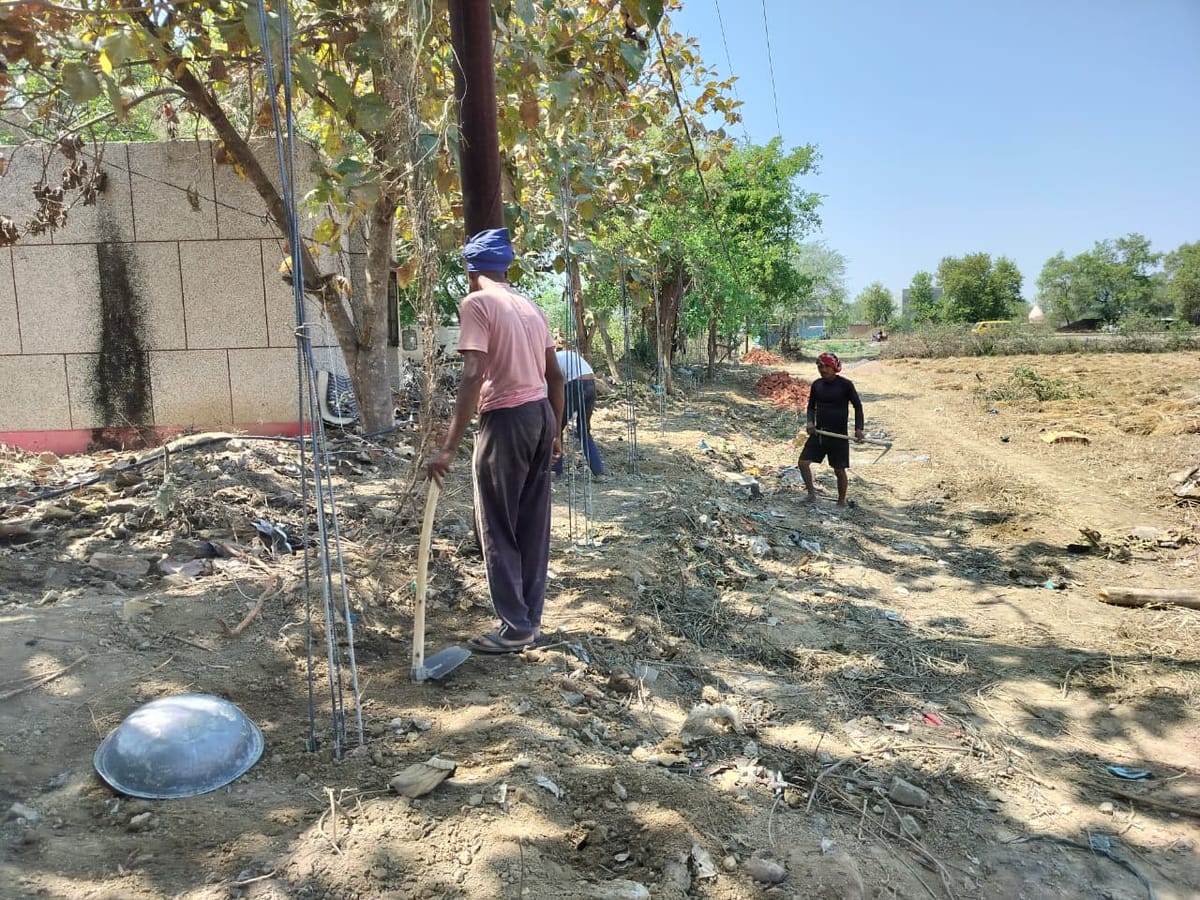 Chitrakoot News: जिला अस्पताल में सुविधाओं का विस्तार, बाउंड्री का निर्माण शुरू
