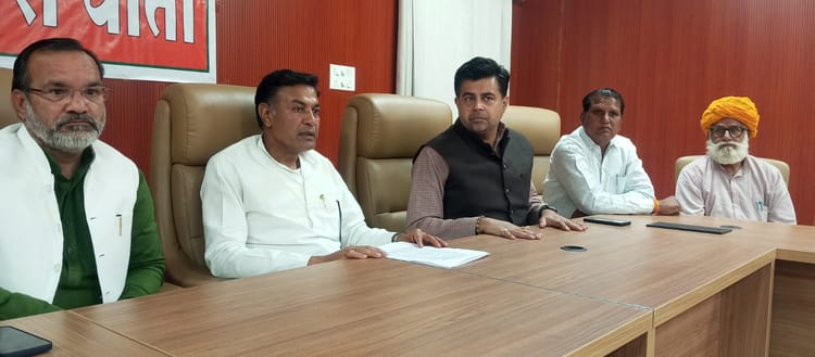 बजट से आत्मनिर्भरता की रहा पर प्रदेश : मुकेश