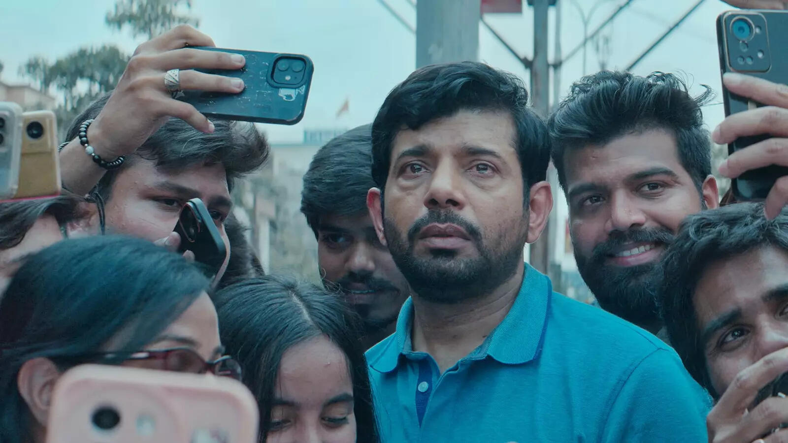 'हेलो बच्‍चों' ट्रेलर: फ‍िजिक्‍सवाला अलख पांडे की कहानी लेकर आए विनीत कुमार सिंह, जानिए OTT रिलीज डेट