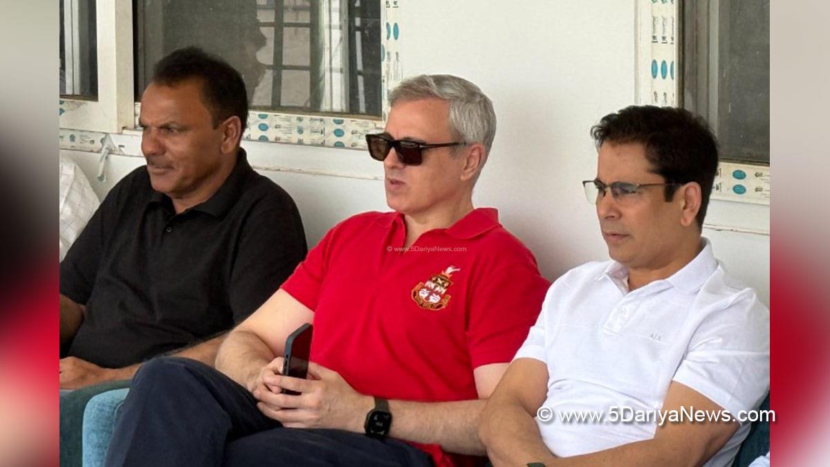 रणजी ट्रॉफी जीतने वाली जम्मू-कश्मीर क्रिकेट टीम मालामाल, उमर अब्दुल्ला ने किया 2 करोड़ का ऐलान