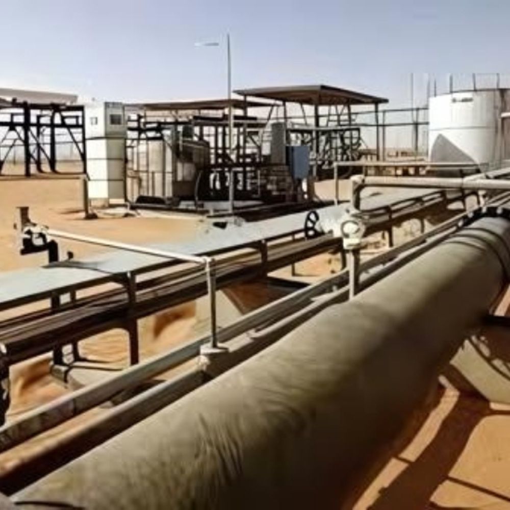 भारत ने बांग्लादेश को 5,000 टन डीजल भेजा:ईरान-इजराइल युद्ध के बीच नुमालीगढ़ रिफाइनरी से सप्लाई शुरू, सालाना 1.80 लाख टन सप्लाई का है समझौता