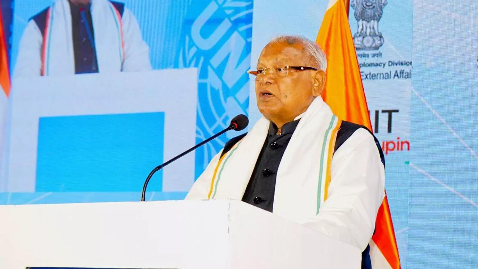 'पैसे लेकर टिकट बेचेंगे तो विधायक फोन बंद करेंगे ही', जीतन राम मांझी ने राजद-कांग्रेस पर किया तंज