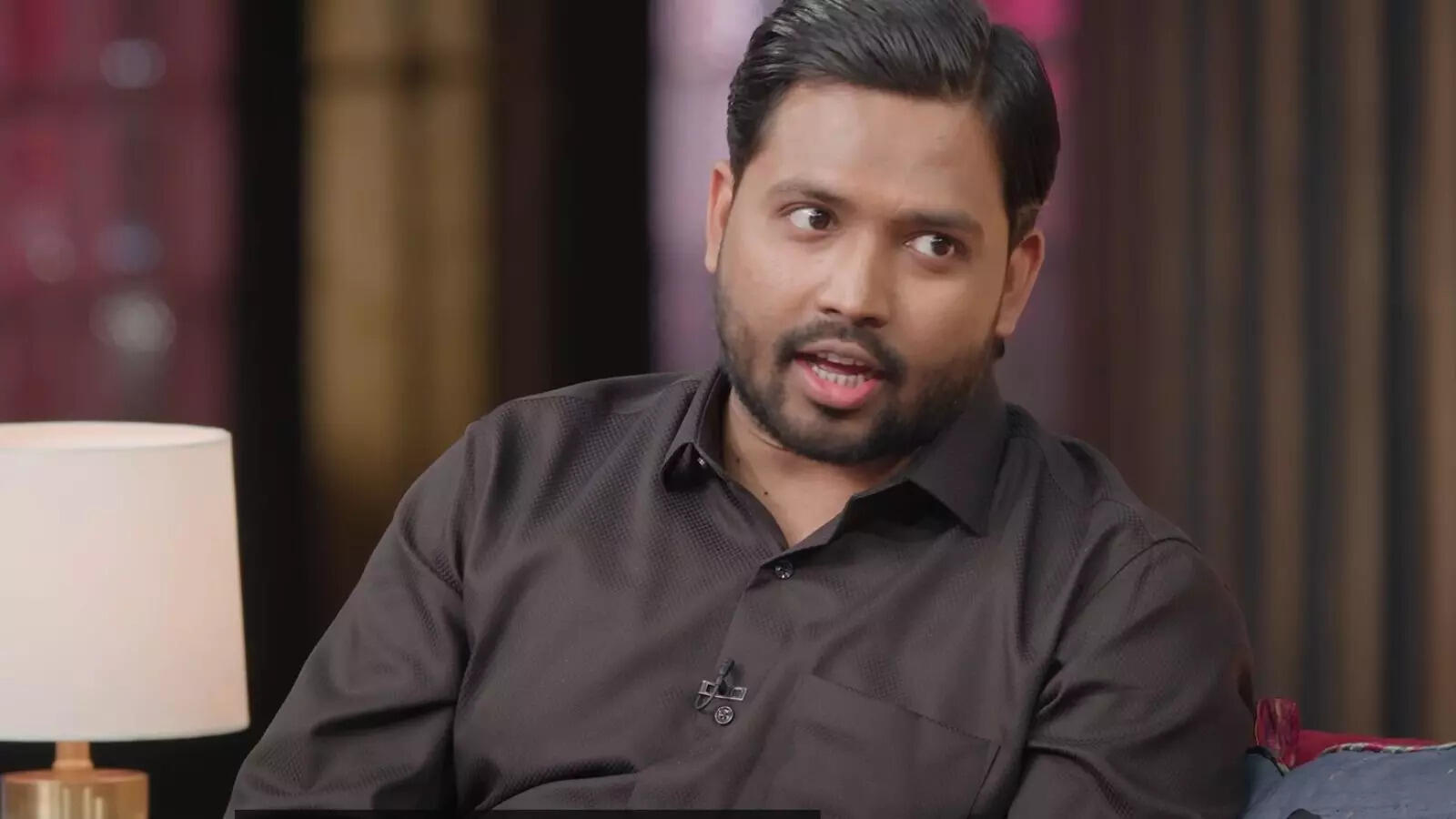 मुंबई स्टेशन पर जॉब कर रहे 150 बच्चों को ₹11 रुपये में पढ़ाया, देश के हर डिपार्टमेंट में मेरा स्टूडेंट: खान सर