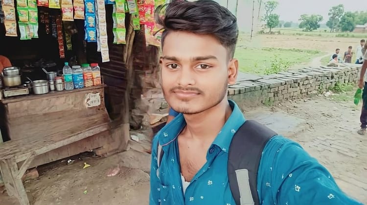 Bihar News: सहरसा में BA के छात्र ने फंदे से लटककर दी जान, खिड़की से झांकते ही उड़े मकान मालिक के होश