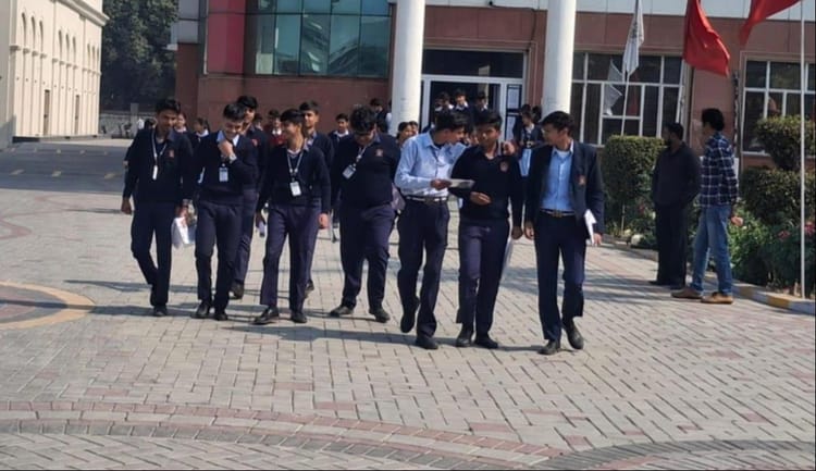 Karnal News: रसायन में अभिक्रिया ने उलझाया, अकाउंट्स में बैलेंस शीट बनी चुनौती