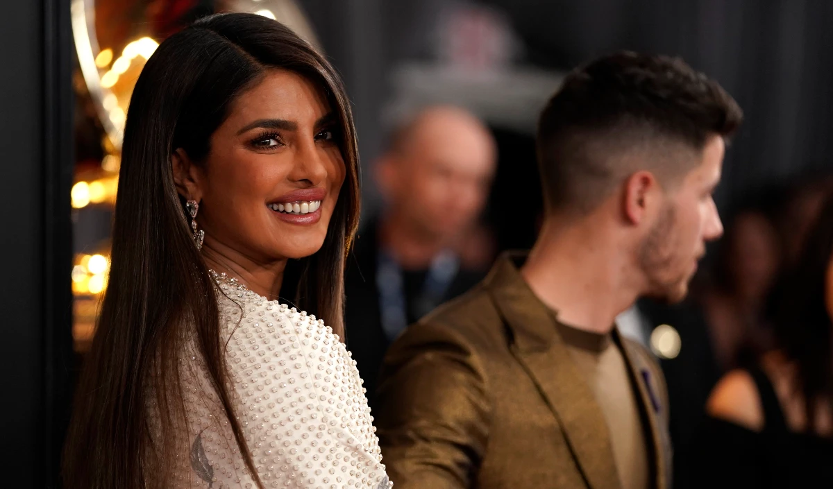 Priyanka Chopra का खुलासा: आखिर क्यों बेटी मालती को 'पब्लिक आई' से दूर रखती हैं एक्ट्रेस? बताया पीछा करने वाला वो डरावना वाकया