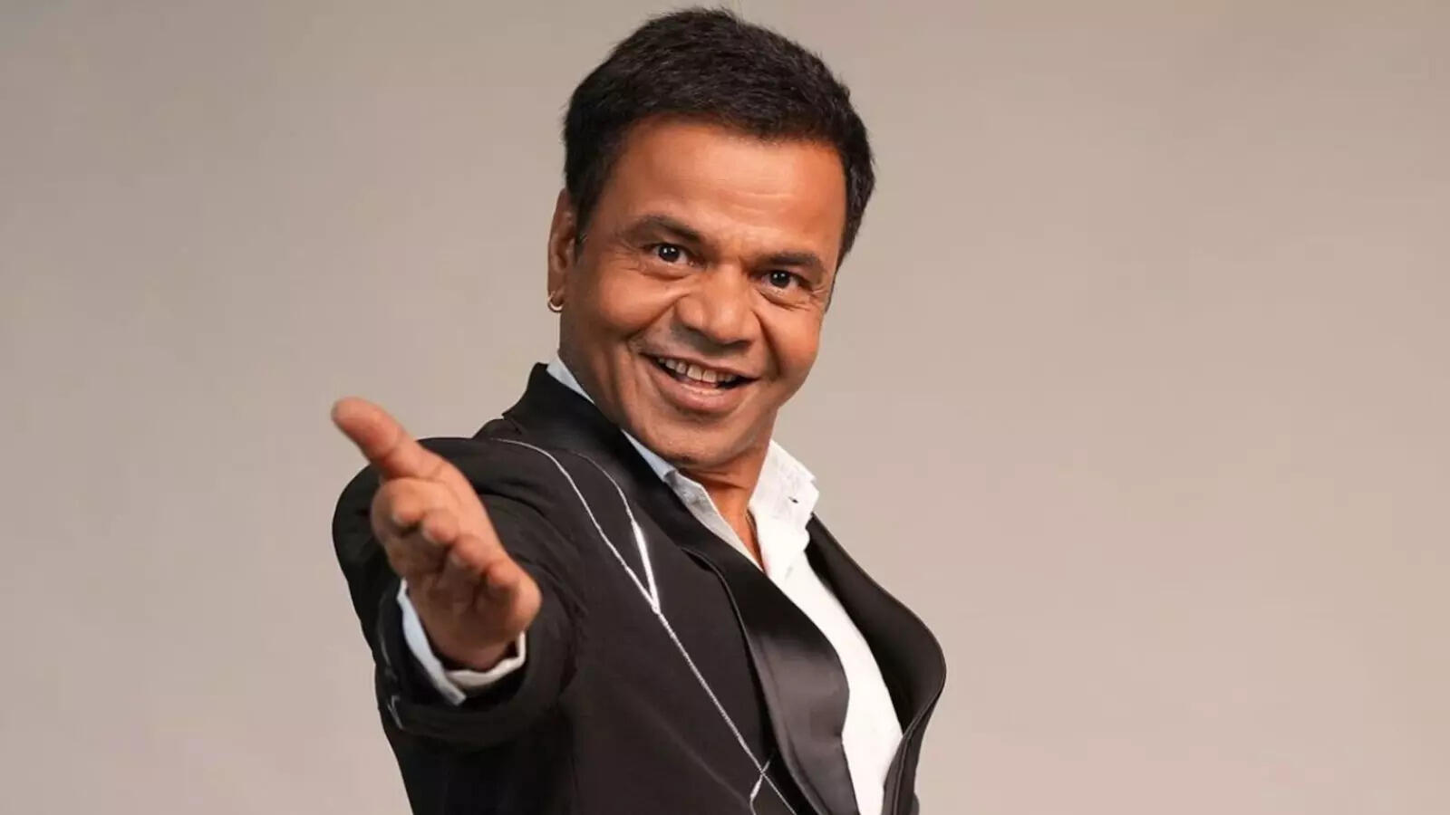 '₹5 करोड़ की ईंटों पर गांव में घर बना', राजपाल यादव का दावा- मनमानी तरीके से बढ़ाया गया एग्रीमेंट