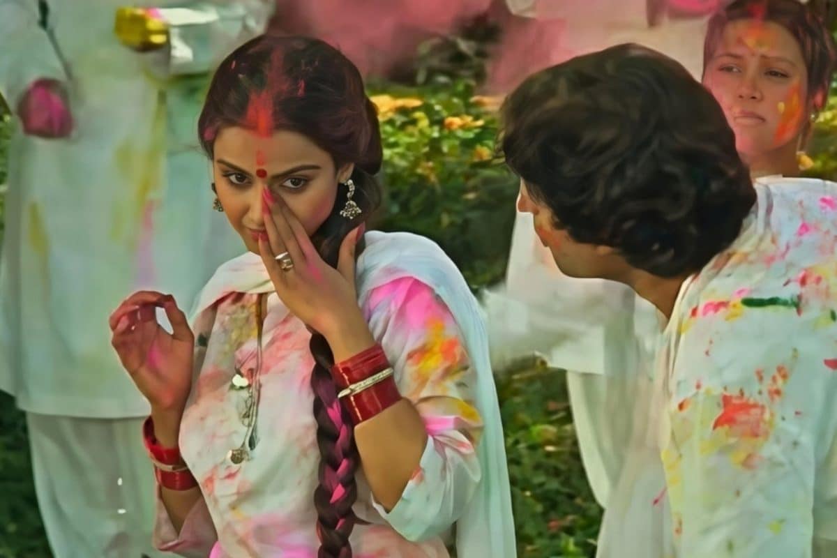 होली के 2 हिट गाने, जिसे अमिताभ बच्चन ने गाए, 1 में किया रेखा संग नैन मटक्का, दूसरी में हेमा मालिनी को लगाया रंग