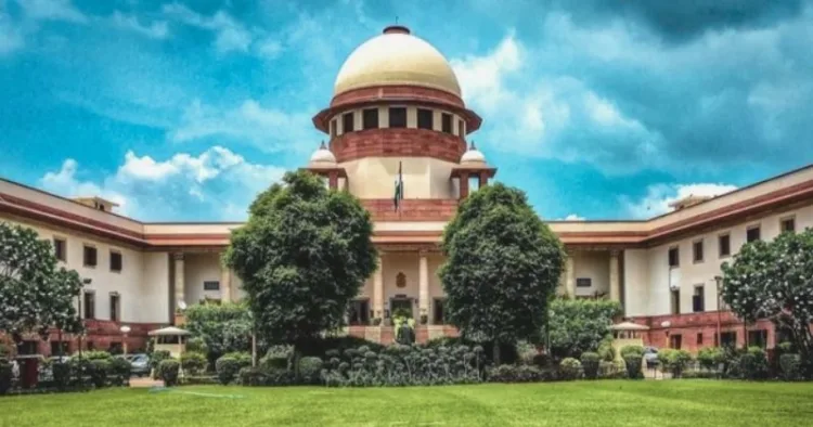 निचली अदालत ने AI का इस्तेमाल कर दिया फर्जी फैसला, भड़के सुप्रीम कोर्ट ने कहा-‘ये न्यायिक शुचिता पर हमला’