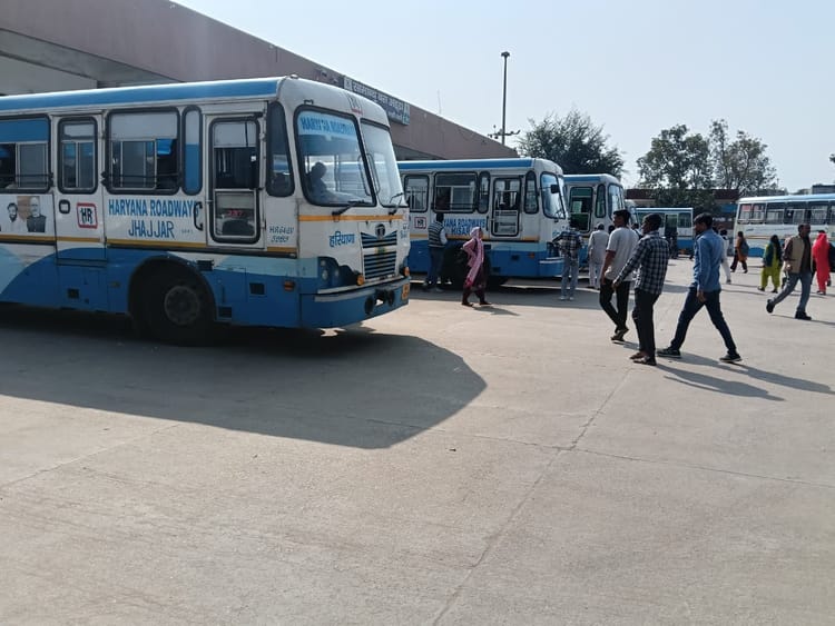 Charkhi Dadri News: सख्ती के बावजूद रोडवेज बसों में नहीं थम रहा बगैर टिकट यात्रा करने का सिलसिला