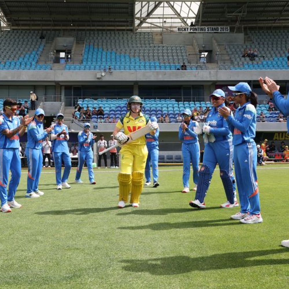 हीली आखिरी वनडे में शतक लगाने वाली दूसरी महिला क्रिकेटर:भारत के खिलाफ 158 रन बनाए, ऑस्ट्रेलिया ने 410 रन का टारगेट दिया