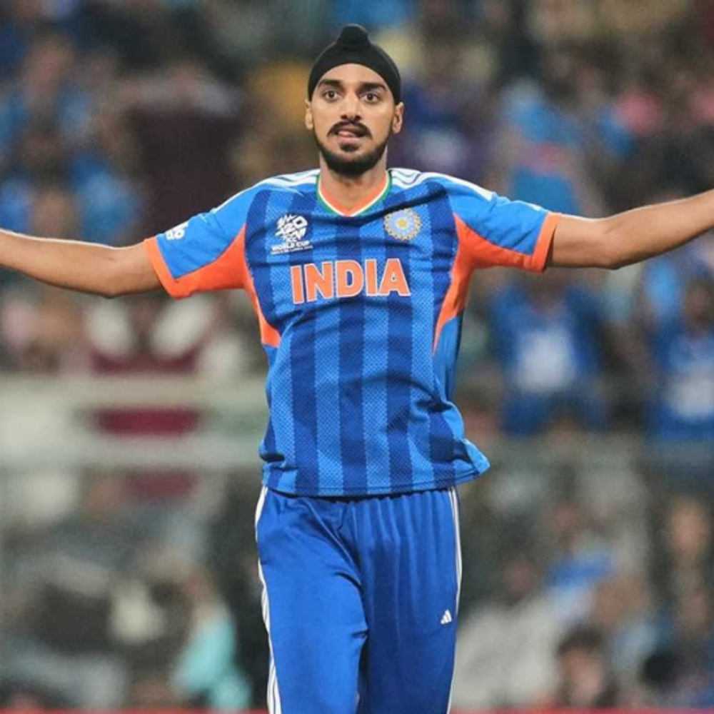 टी-20 वर्ल्डकप फाइनल में अर्शदीप पर जुर्माना:न्यूजीलैंड के मिचेल की ओर गेंद फेंकी; मैच फीस का 15% कटा, डिमेरिट पॉइंट भी मिला