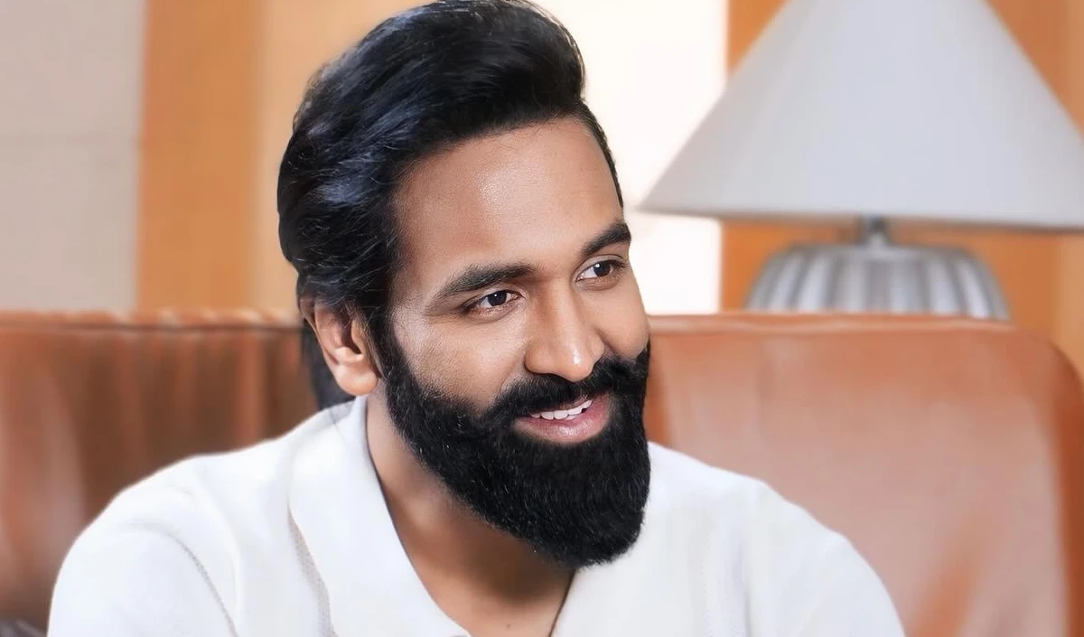 Video | 'धमाकों से हिल गया घर, छोटी बेटी सहम गई', एक्टर Vishnu Manchu ने साझा किया Dubai का डरावना वीडियो | Middle East Crisis