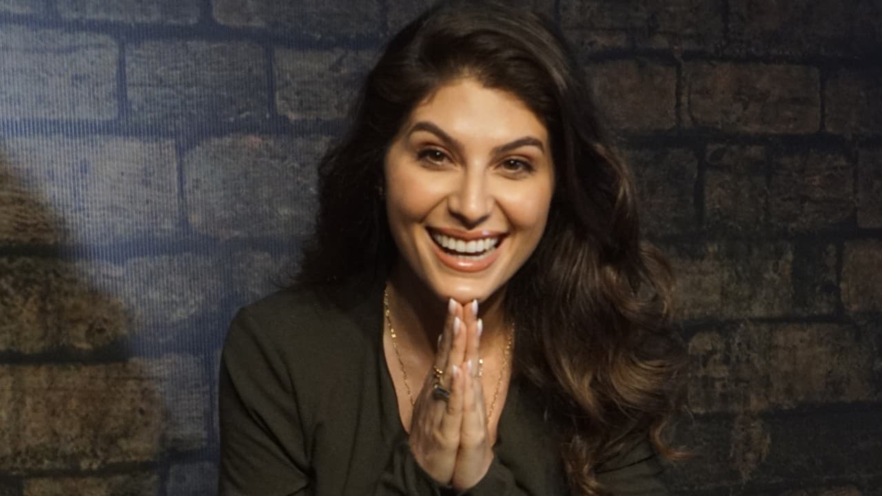 कौन है यह एक्ट्रेस, जिसने मनाया खामेनेई की मौत का जश्न, बोली- 47 साल से इंतजार था!