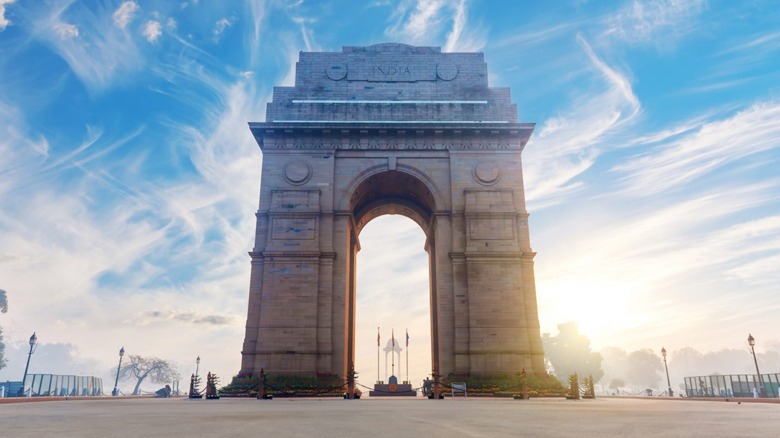 आज का मौसम 01 मार्च 2026: तेजी से बढ़ेगा तापमान, गर्मी का पड़ेगा प्रकोप, जानें दिल्ली से यूपी तक कैसा रहेगा मौसम