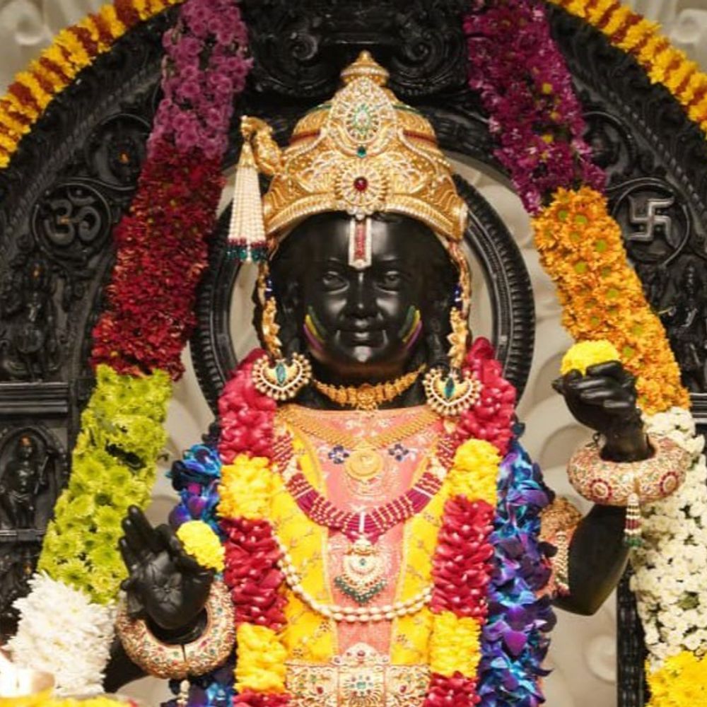 2 अप्रैल को श्रीराममंदिर परिसर के हनुमान मंदिर पर ध्वजारोहण:बजरंगी कटियार सहित अयोध्या के 50 महंतों को ट्रस्ट ने आमंत्रित किया