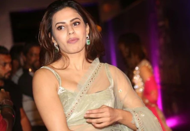 2 करोड़ की ठगी से शुरू हुआ खेल, 100 करोड़ का गोल्ड स्मगलिंग रैकेट! कन्नड़ एक्ट्रेस रान्या राव केस में बड़े खुलासे