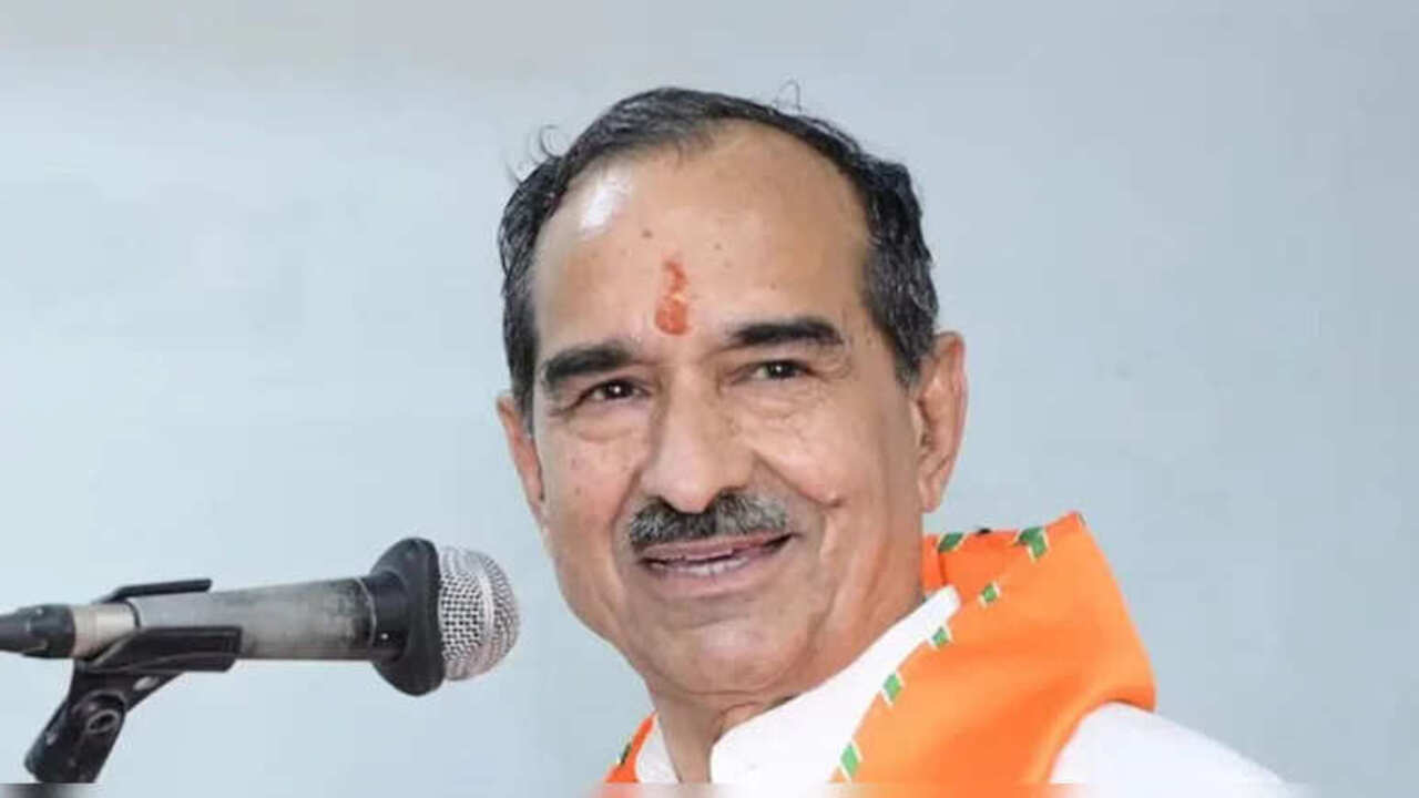 रिफाइनरी दौरे से पहले सियासत तेज: मदन राठौड़ ने प्रोजेक्ट को बताया ‘गेम चेंजर’, पुराने एग्रीमेंट पर उठाए सवाल