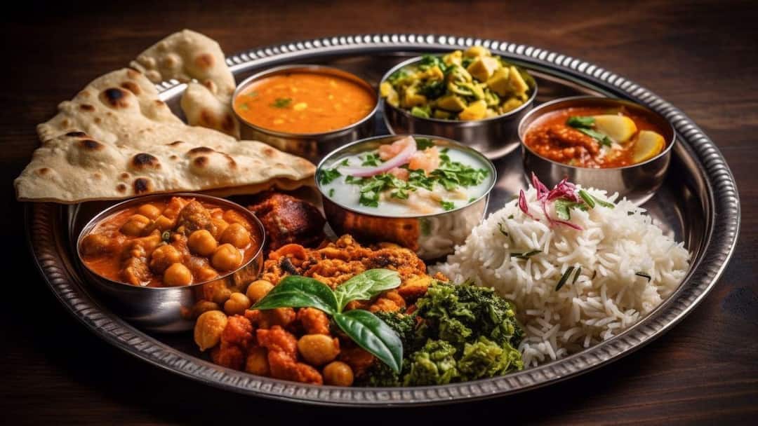 Cooking Mistakes: सब्जी में गलती से पड़ गए ज्यादा मिर्च और नमक? ऐसे लौटा सकते हैं स्वाद