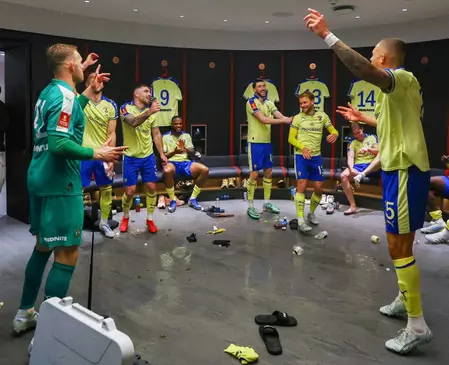 एफए कप: साउथेम्प्टन ने आर्सेनल को 2-1 से हराकर सेमीफाइनल में जगह बनाई
