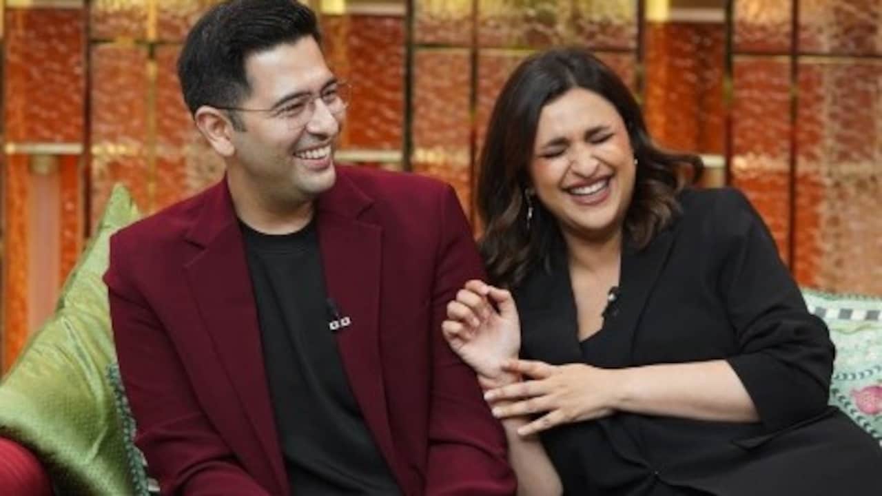 'राजनीति में करनी पड़ती हैं एक्ट‍िंग', जब बोले राघव चड्डा, परिणीति ने जताई सहमति